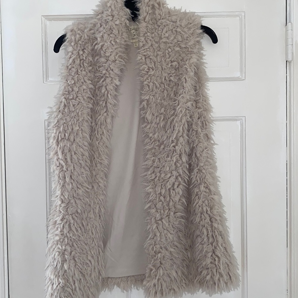 ASHLEY by 26 international vest, worn once